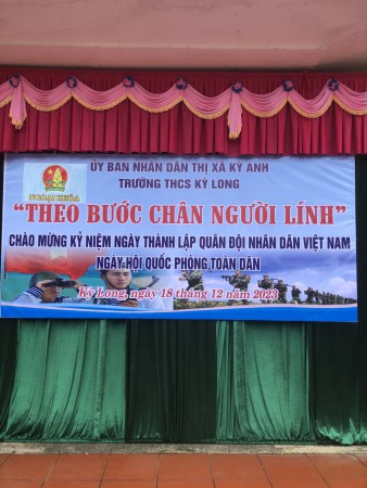 Chào mừng kỷ niệm thành lập Quân đội nhân dân Việt Nam - Trường THCS Kỳ Long.